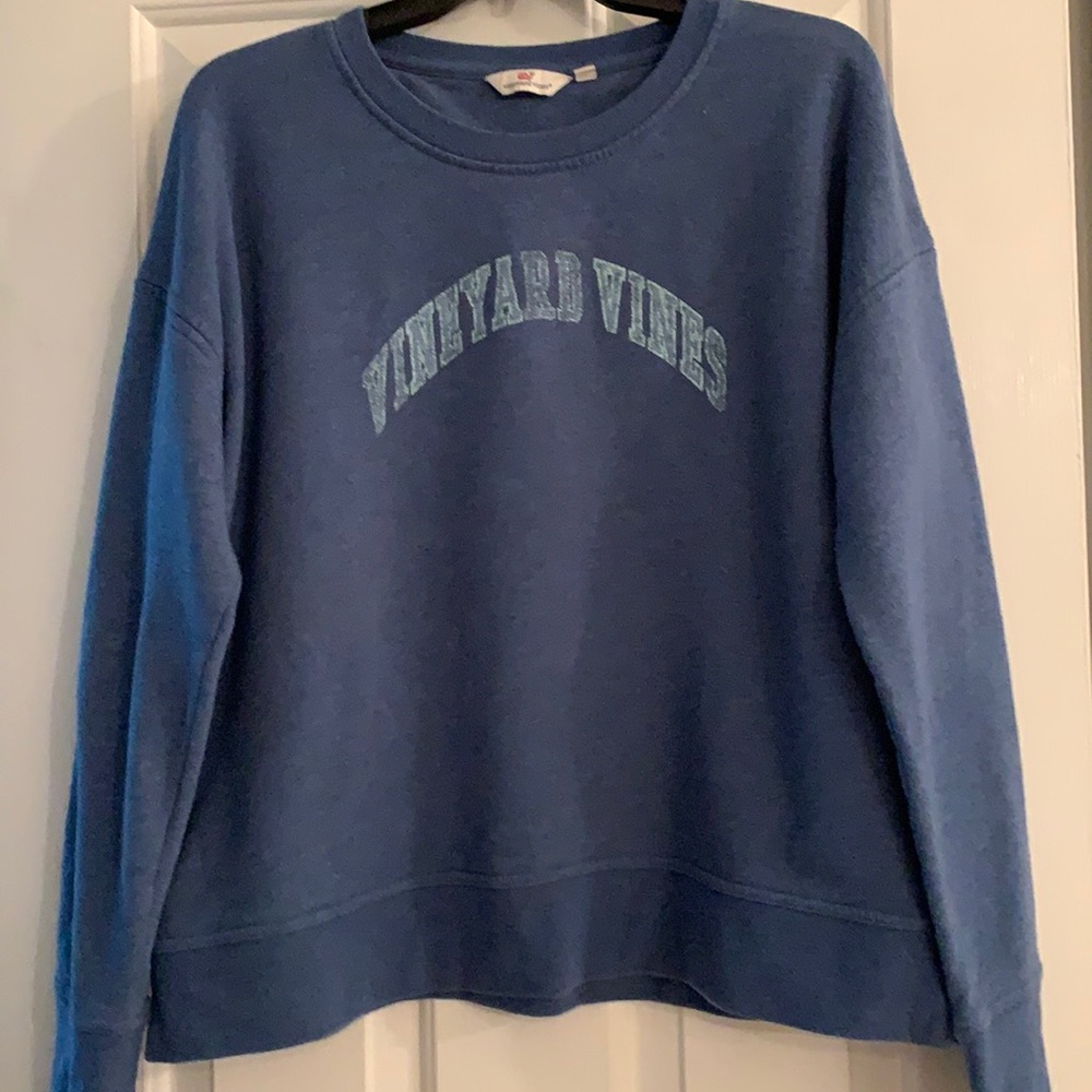 Vineyard Vines sweatshirt Size L